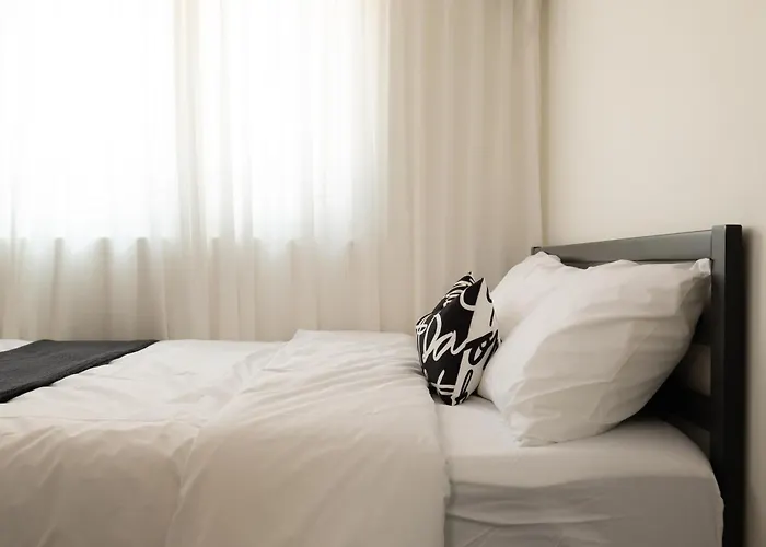 Maison242 Bed & Breakfast 3*