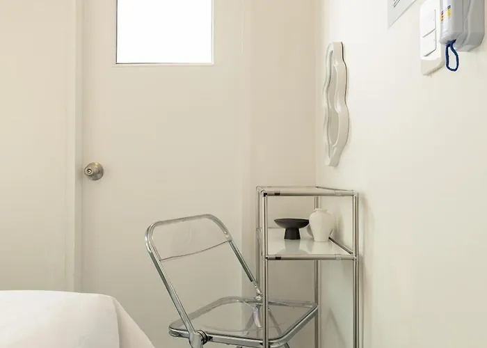 Maison242 Bed & Breakfast 3*